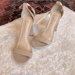 Lulus nude heels ✨
